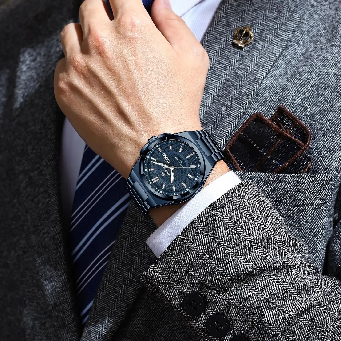Premium Stainless Steel Chronograph – Day & Date, Luminous, Quartz